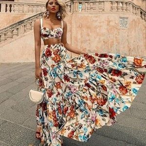 Boho gypsy floral print crop top maxi skirt set